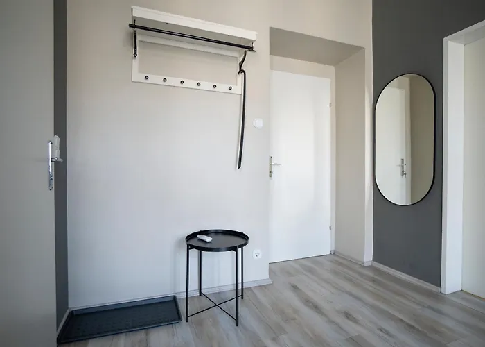 Brand New Renovated Near Augarten Апартаменты Вена